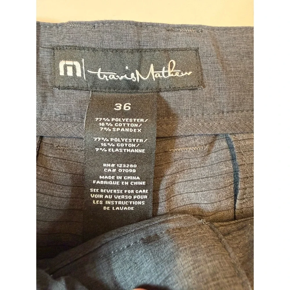 Travis Mathew Men's Golf Shorts Size‎ 36 Grey Pinstripe Performance Casual